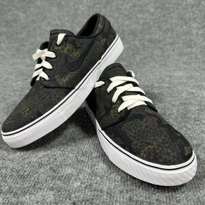 Nike SB Stefan Janoski Digi Camo Youth‎ 7 | Women's 8.5 Skate Shoes